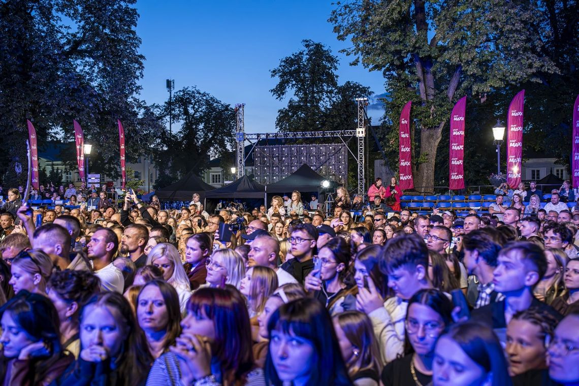 Chmielaki Krasnostawskie 2026 - publiczność podczas koncertu w Krasnymstawie